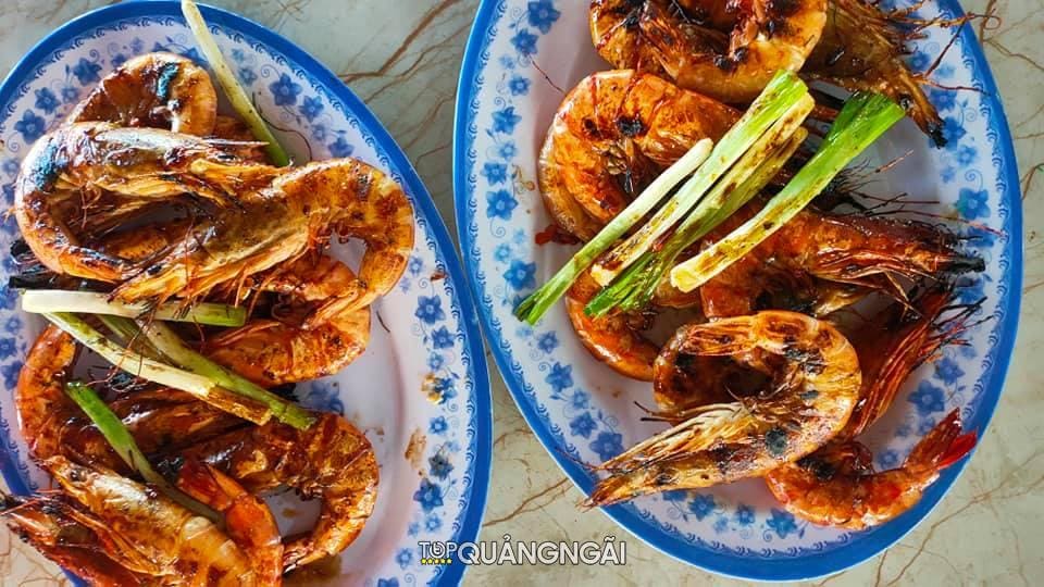Bãi Dừa điểm ăn uống hót  Quảng Ngãi